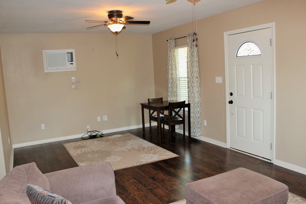 16 West Anderson Street #1 - Photo 5 of 14