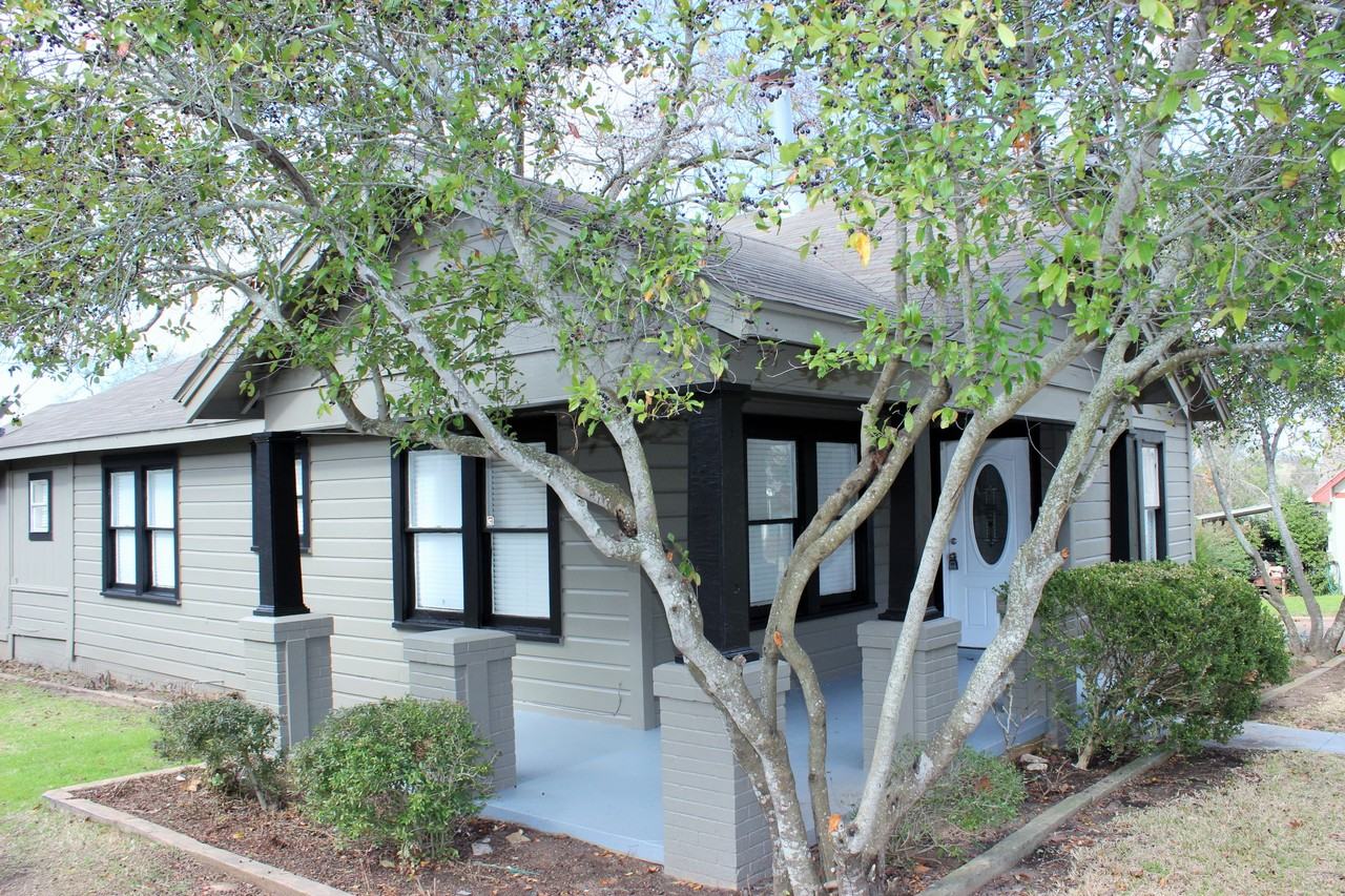 1500 South Park Street #1 - Photo 4 of 31