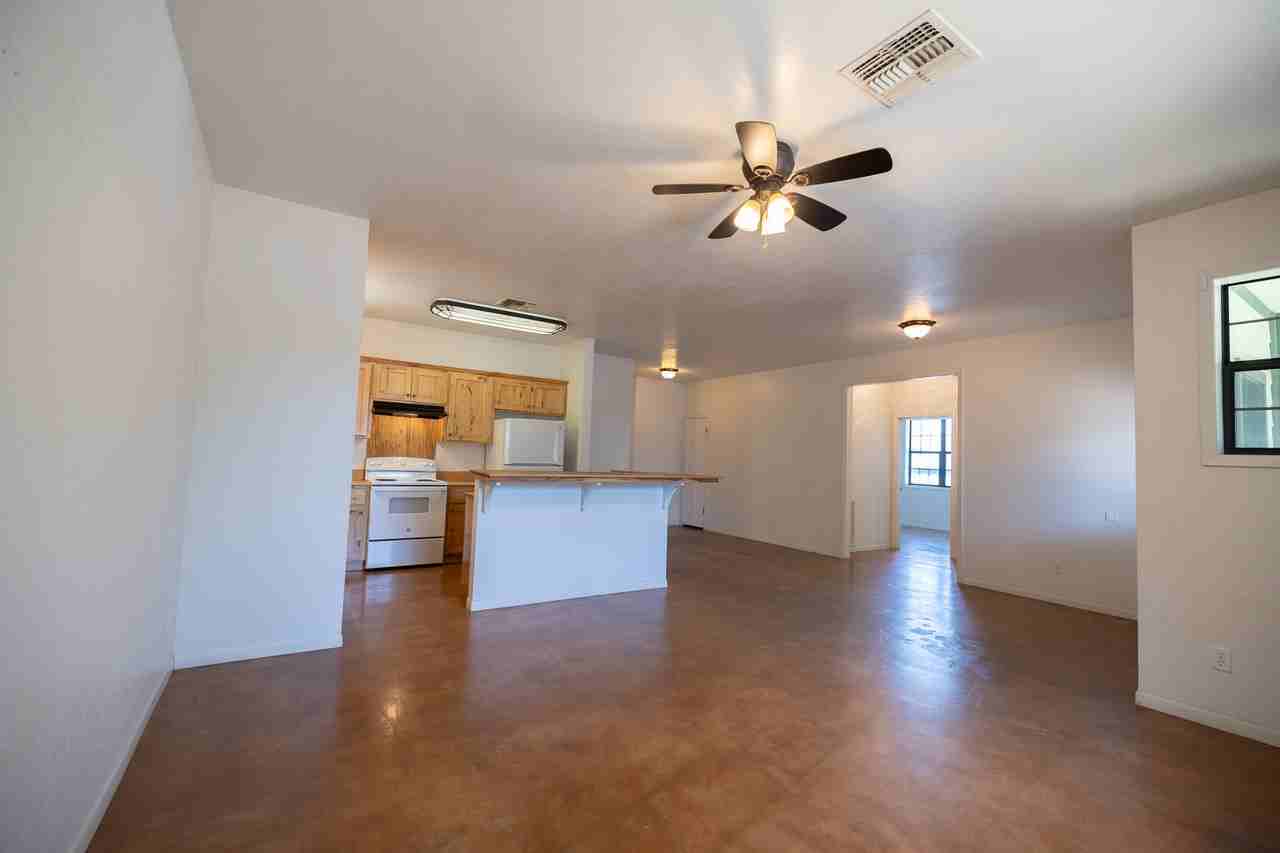 1506 Simon Street #1 - Photo 3 of 37