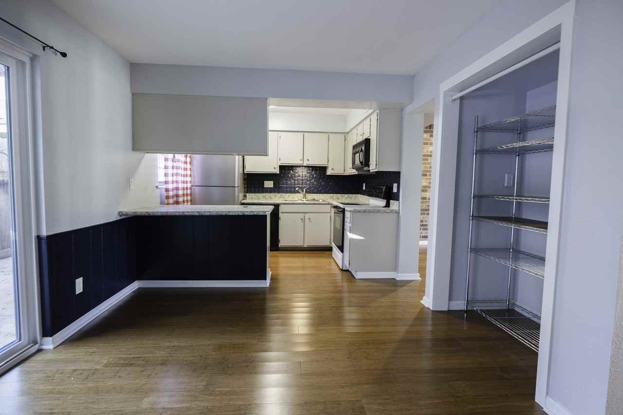 101 West Second Street #1 - Photo 7 of 26