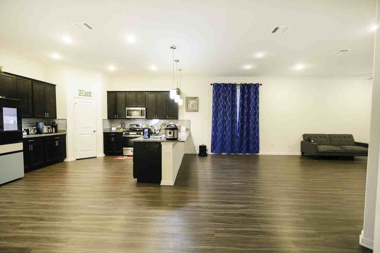 1008 Old Vine Road #1 - Photo 5 of 28