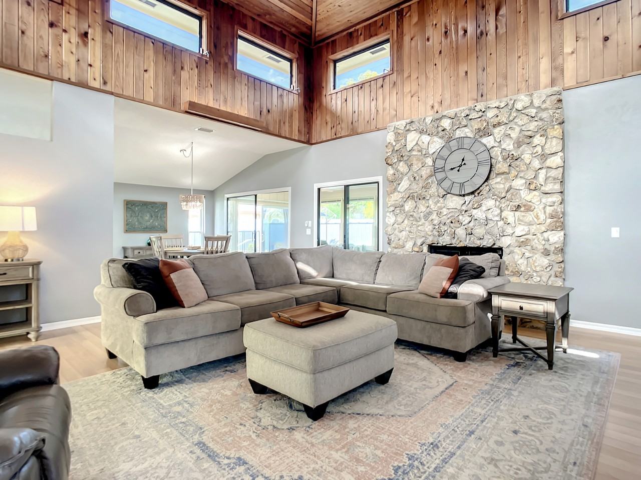 129 Live Oak Ct #NA - Photo 3 of 16