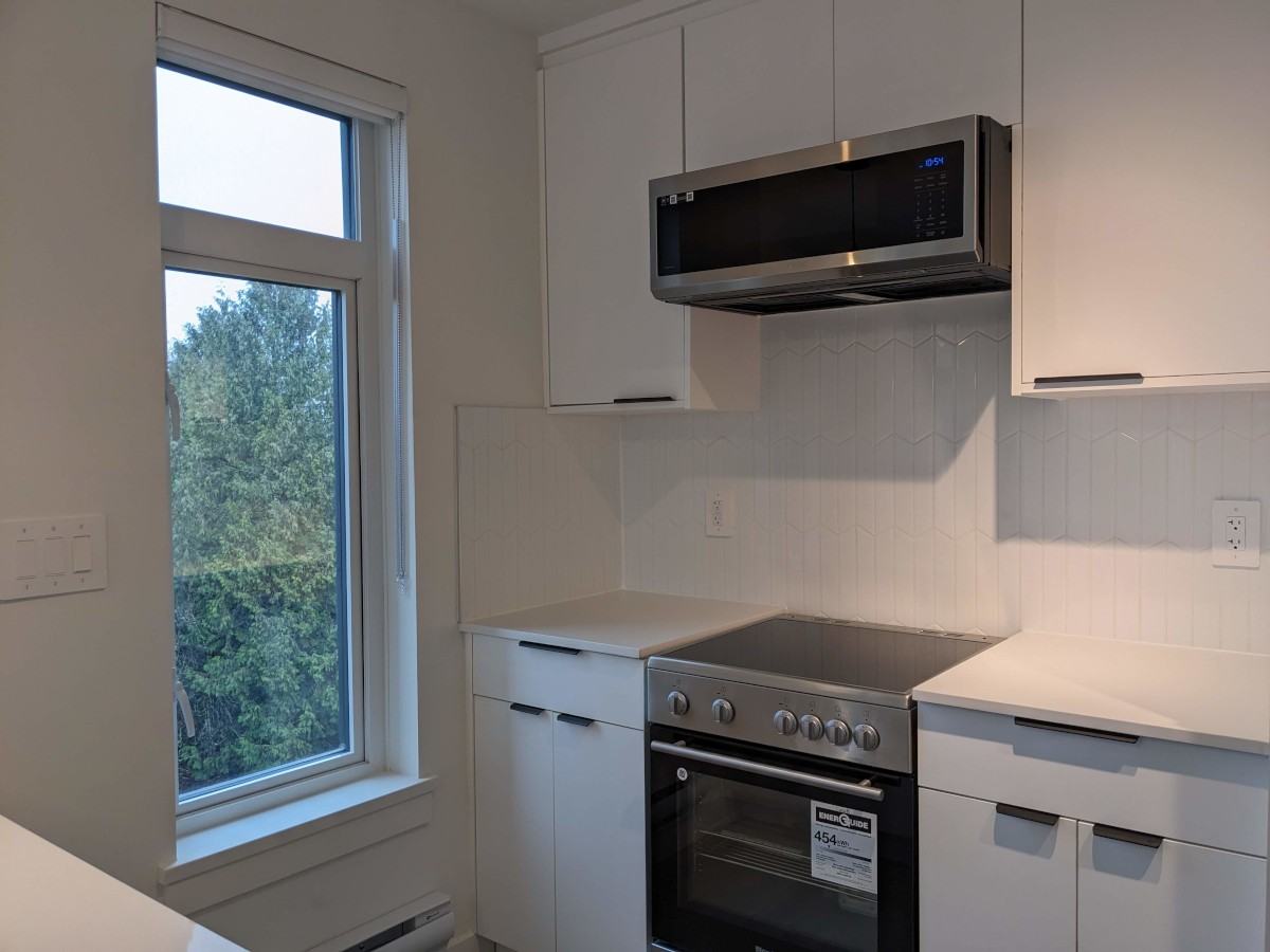 10616 132 Street #409 - Photo 4 of 17