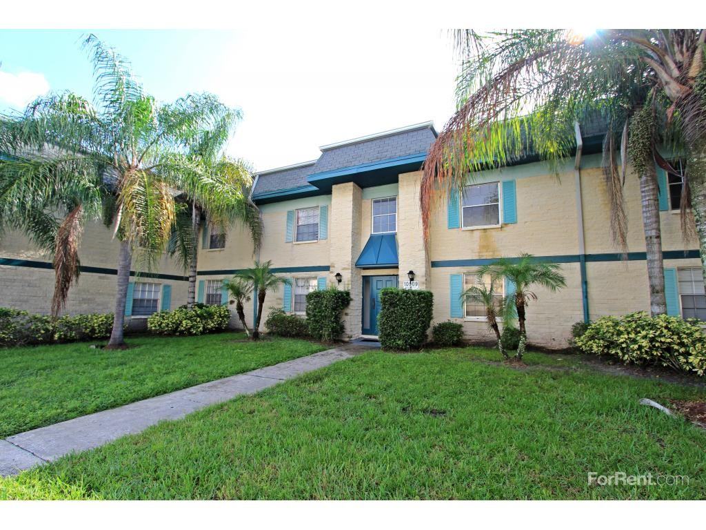 Parkview Apartments - Photo 2 of 16