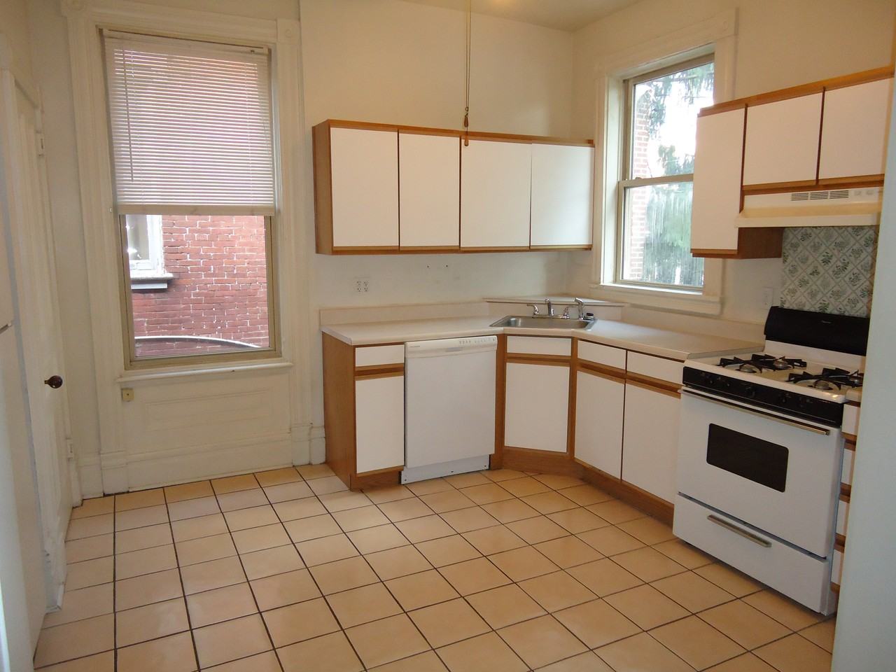 438 South Atlantic Avenue #2 - Photo 3 of 10