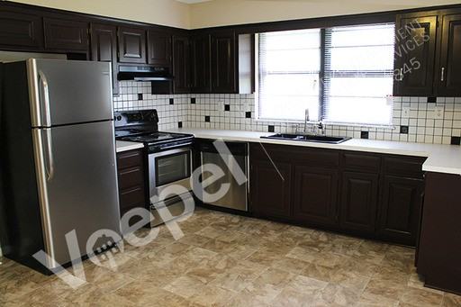 8209 Harris Ave - Photo 2 of 15