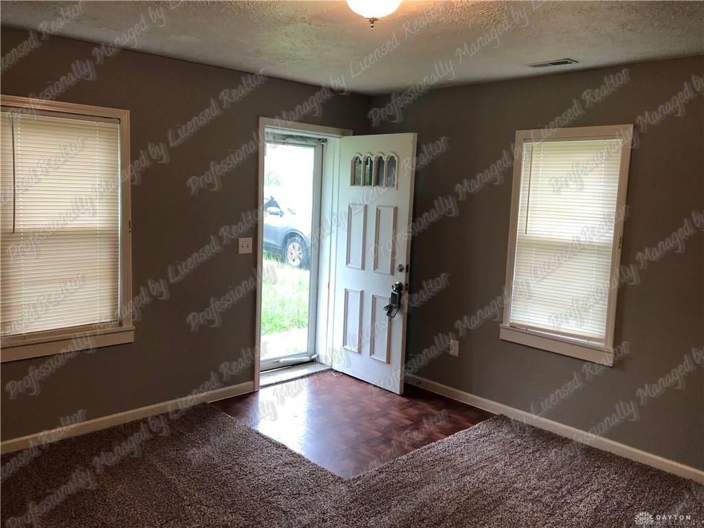 6145 Little Richmond Rd - Photo 3 of 17