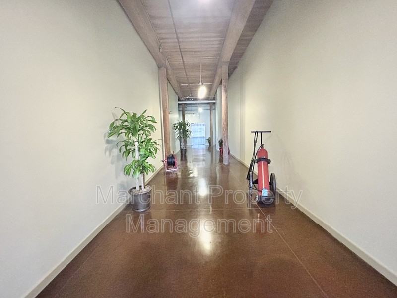 400 Mills Ave #309 - Photo 4 of 19