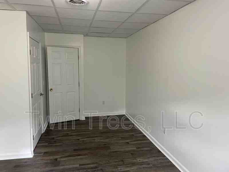 7789 Northwestern Tpke - Photo 2 of 13