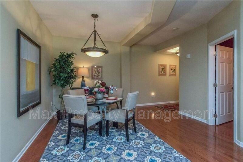 3031 Grand Ave #104 - Photo 3 of 15