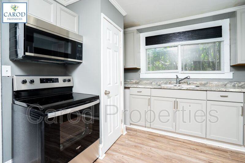 136 Powder St Sw - Photo 4 of 13