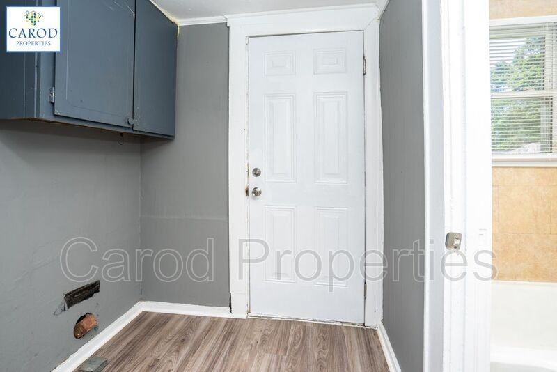 136 Powder St Sw - Photo 7 of 13