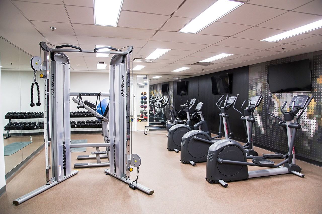 Ambassador - Photo 4 of 50