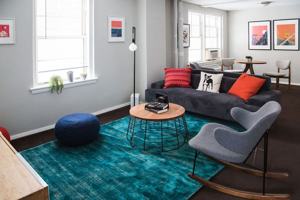 featured image of 301 W Armour Blvd