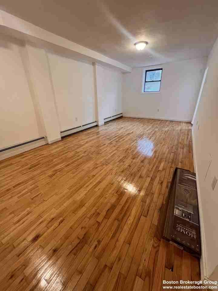 15 Park Vale Ave #3B - Photo 4 of 15