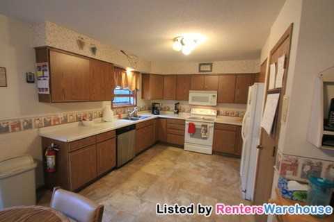 280 326th Ln NW - Photo 3 of 14