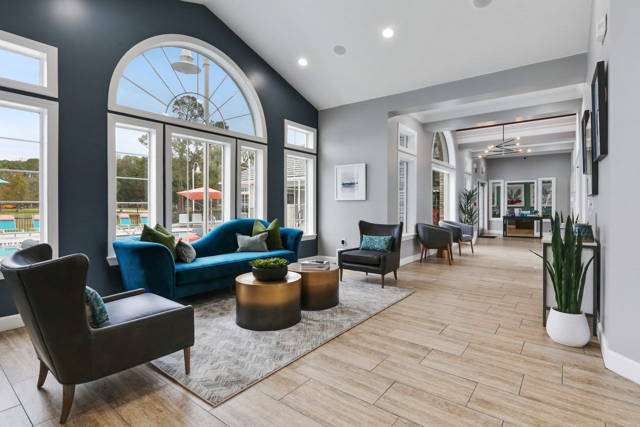 Registry at Windsor Parke - Photo 5 of 50