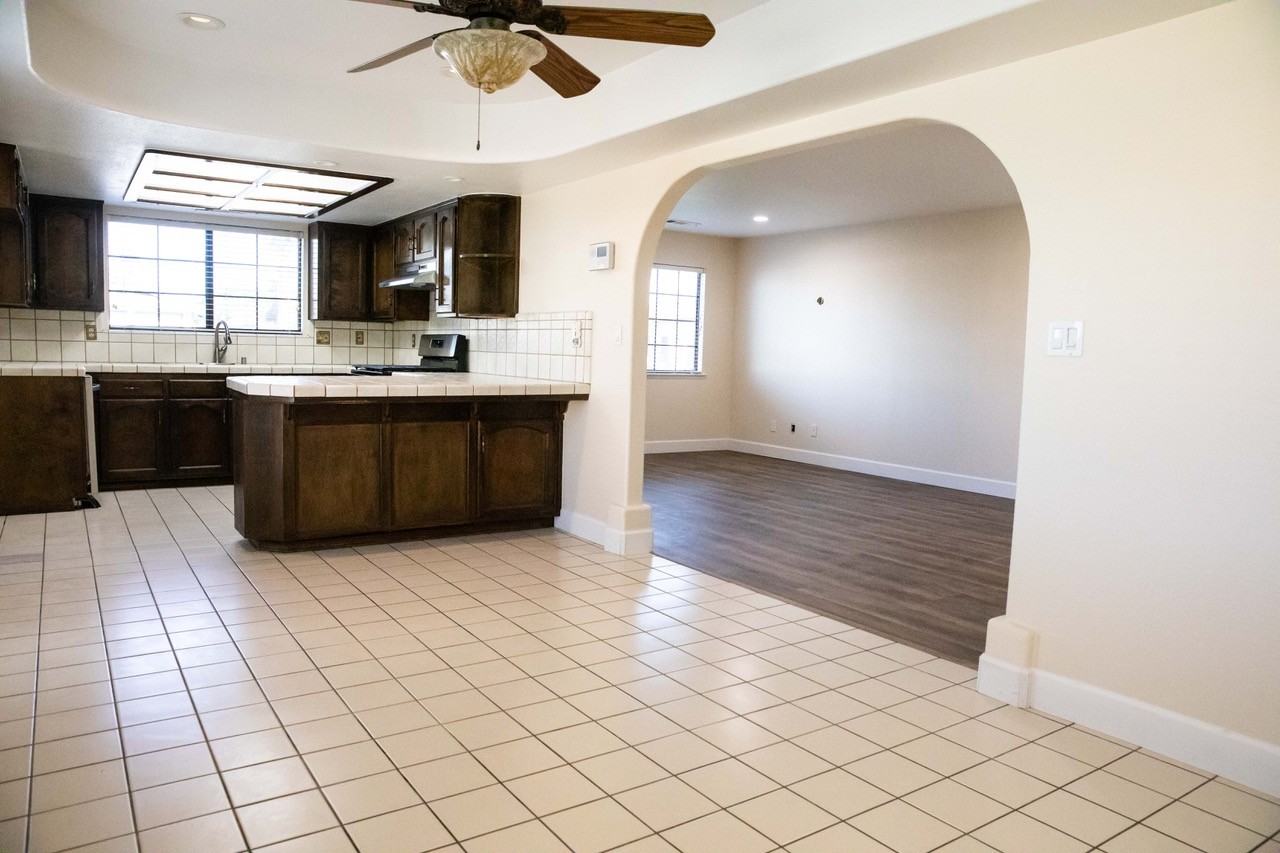 1477 E Levin Ave #NA - Photo 3 of 15