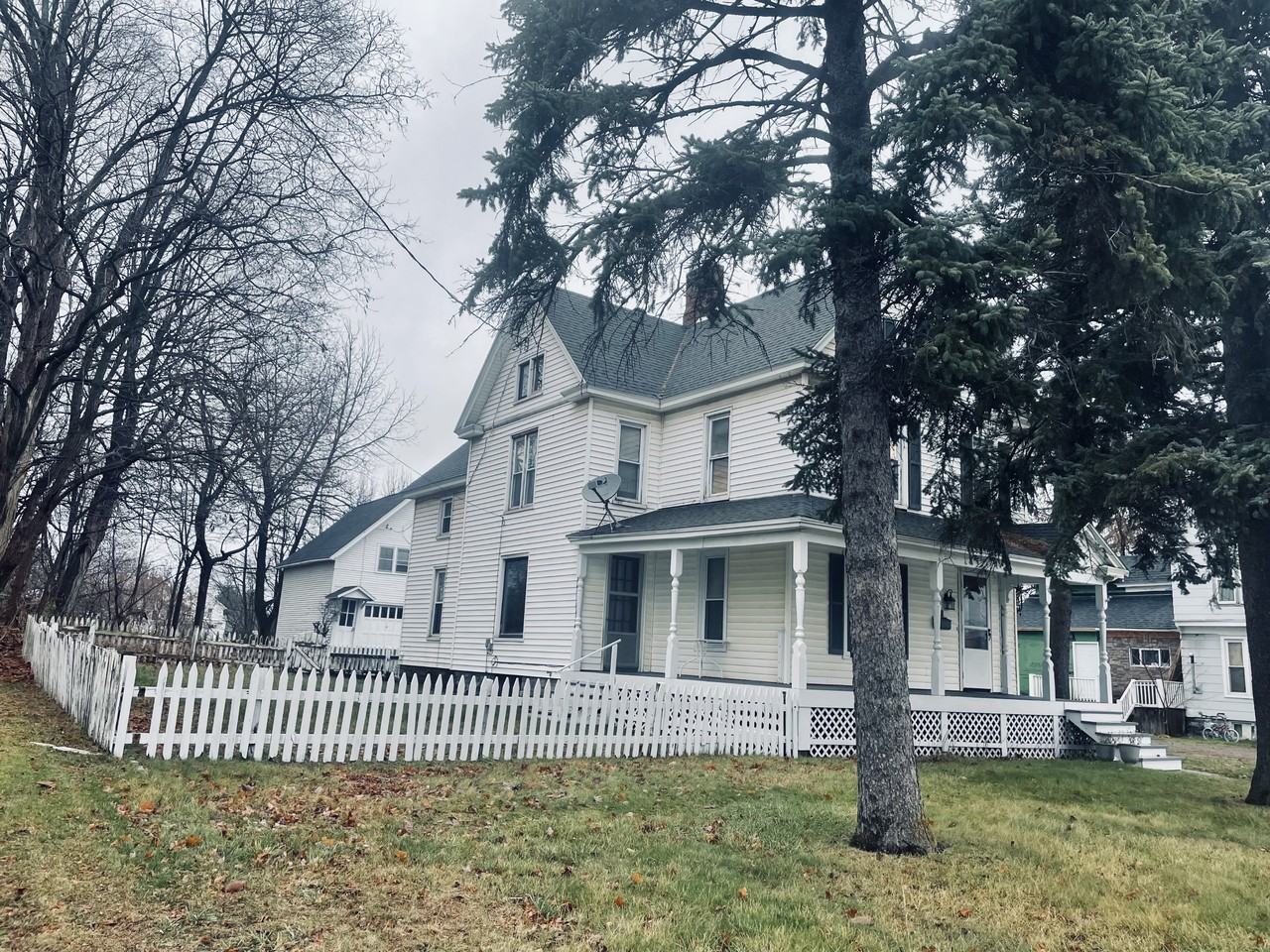265 E Main St #NA - Photo 2 of 13