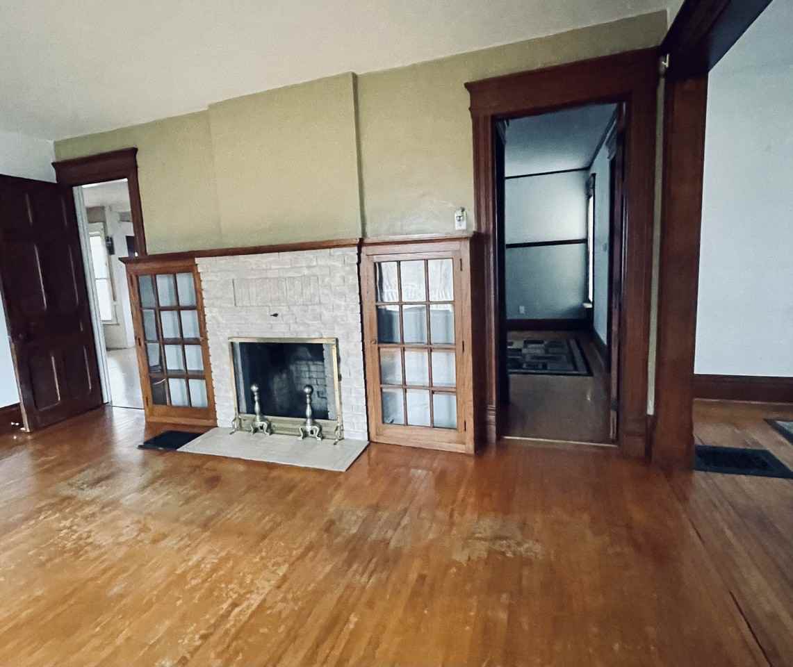 265 E Main St #NA - Photo 3 of 13