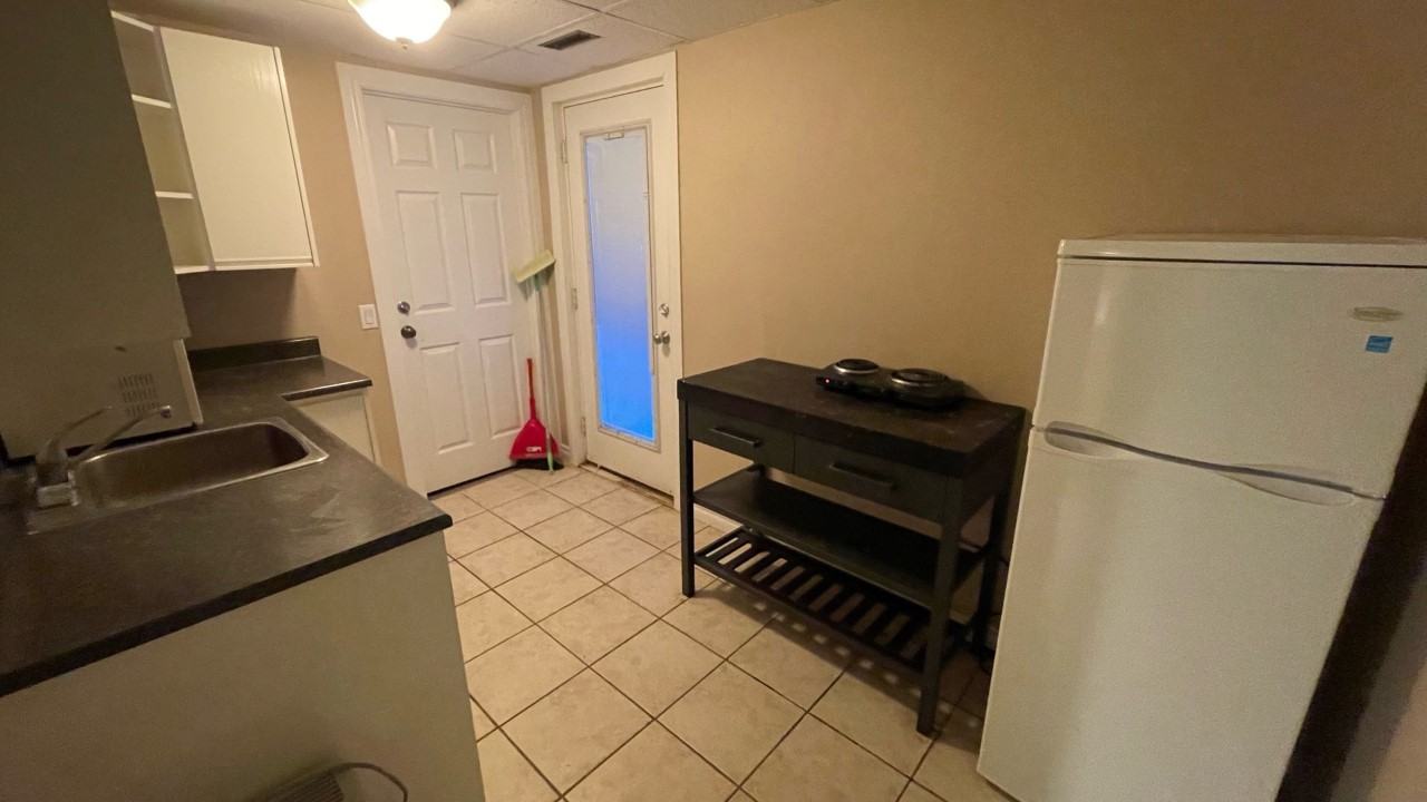 3903 43 Ave Bsmt #2EBS - Photo 2 of 5