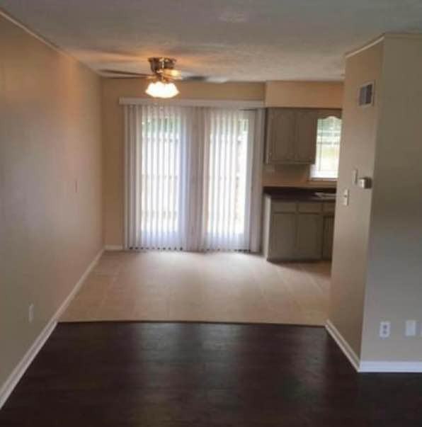 250 Wayne Dr #250-4B - Photo 2 of 4