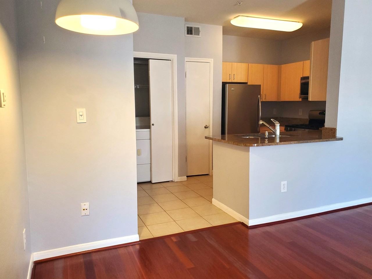 2209 Hancock Dr #16 - Photo 6 of 21