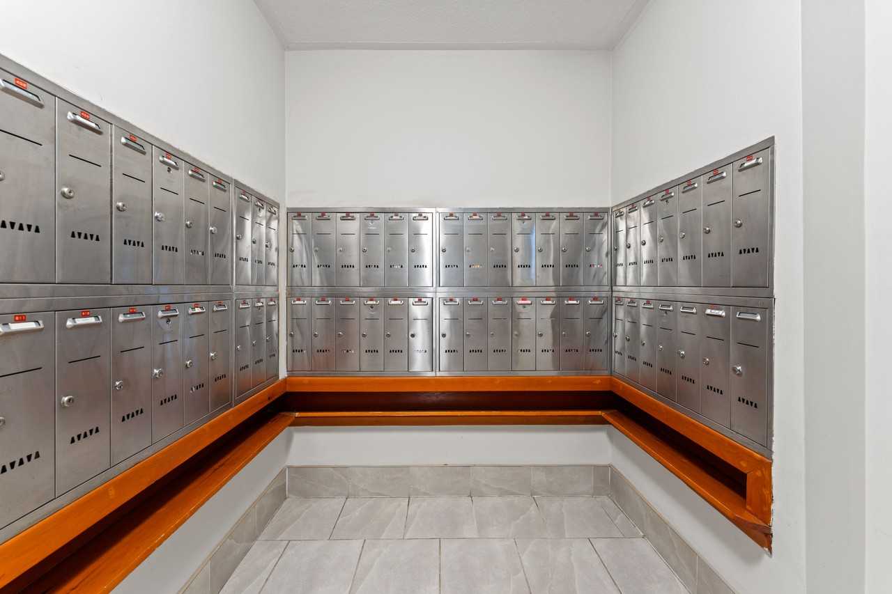 Southwick Apartments 47 Memorial Dr, Brantford, ON N3R 6N5 Zumper