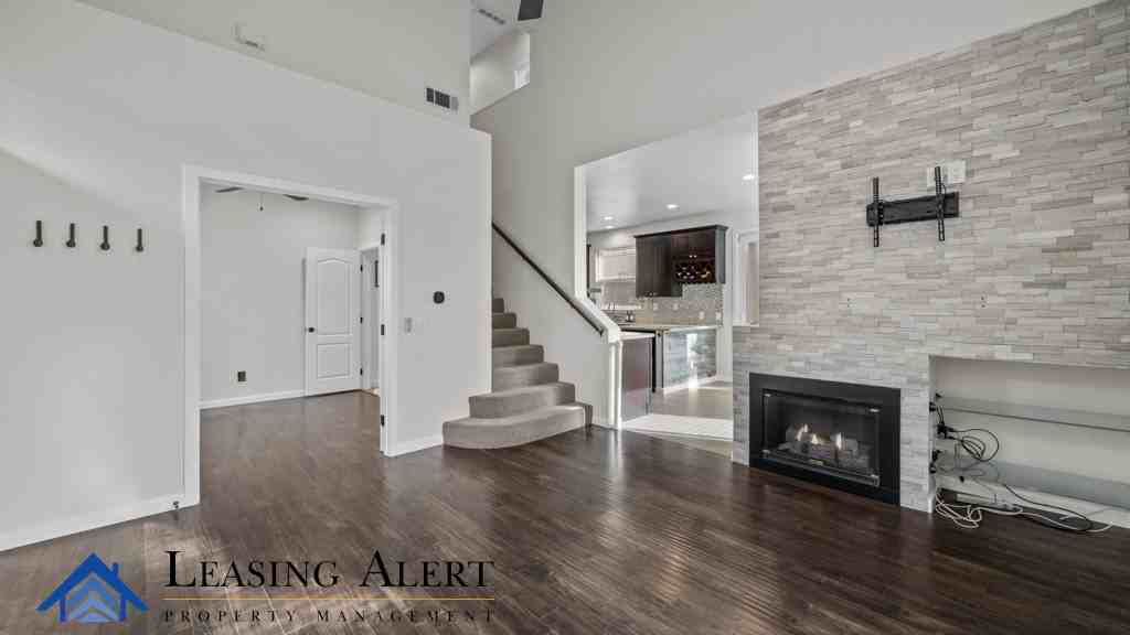 27819 Crown Court Cir #1 - Photo 3 of 26