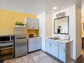 1900 Ken Pratt Blvd - Photo 1 of 1
