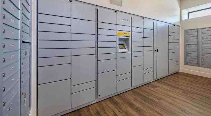 12000 W Fairview Ave - Photo 3 of 27