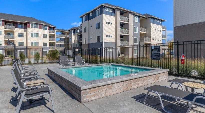 12000 W Fairview Ave - Photo 7 of 27