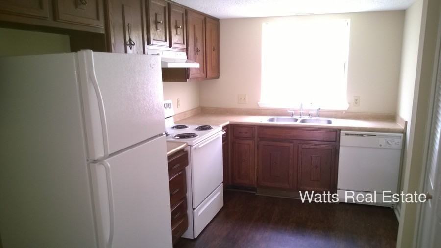 2524 Delmar St - Photo 2 of 4