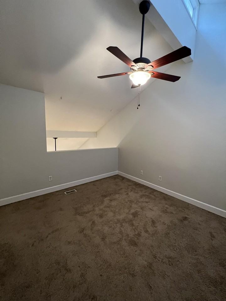 1206 Stone Green Ct #1206 - Photo 3 of 14