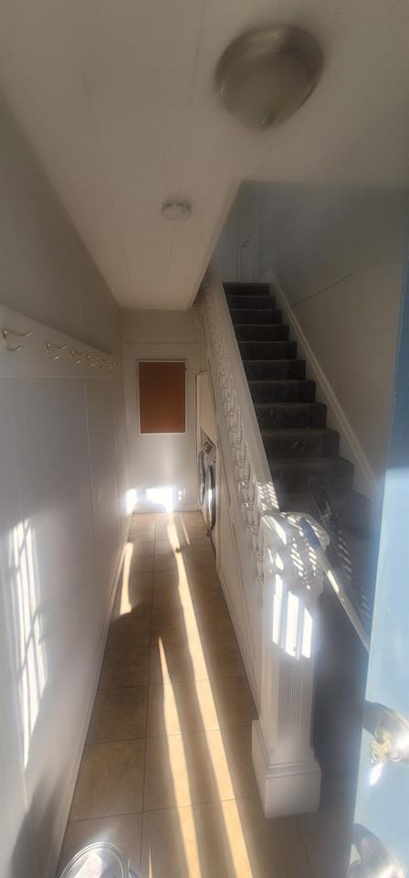 137B Market St #1 - Photo 3 of 19
