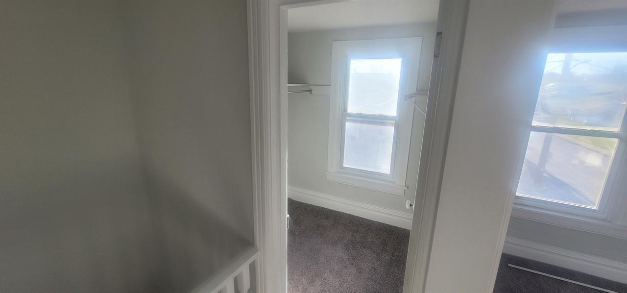 137B Market St #1 - Photo 2 of 19