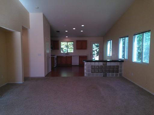 4320 Middlebury Way - Photo 3 of 7