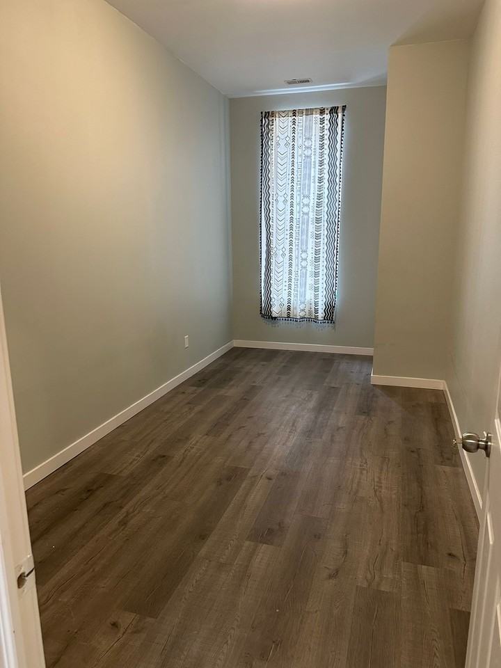 364 Richmond Street #3 - Photo 2 of 10