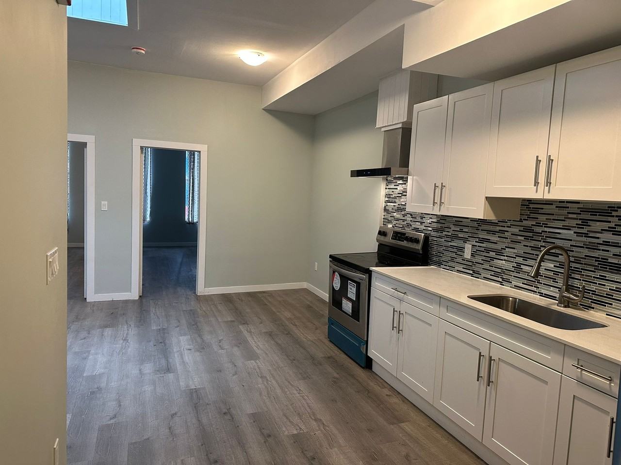 364 Richmond Street #3 - Photo 4 of 10