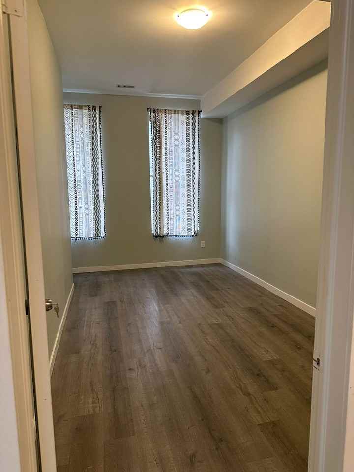 364 Richmond Street #3 - Photo 5 of 10