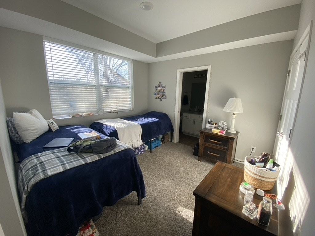 2916 30th Ave S #B - Photo 6 of 10