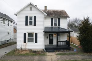 featured image of 218 Tennant Street South