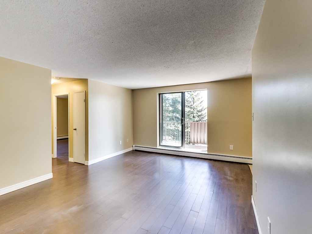 Terry Fox Place Apartments 23, 26 & 27 Terry Fox Pl., Sault Ste