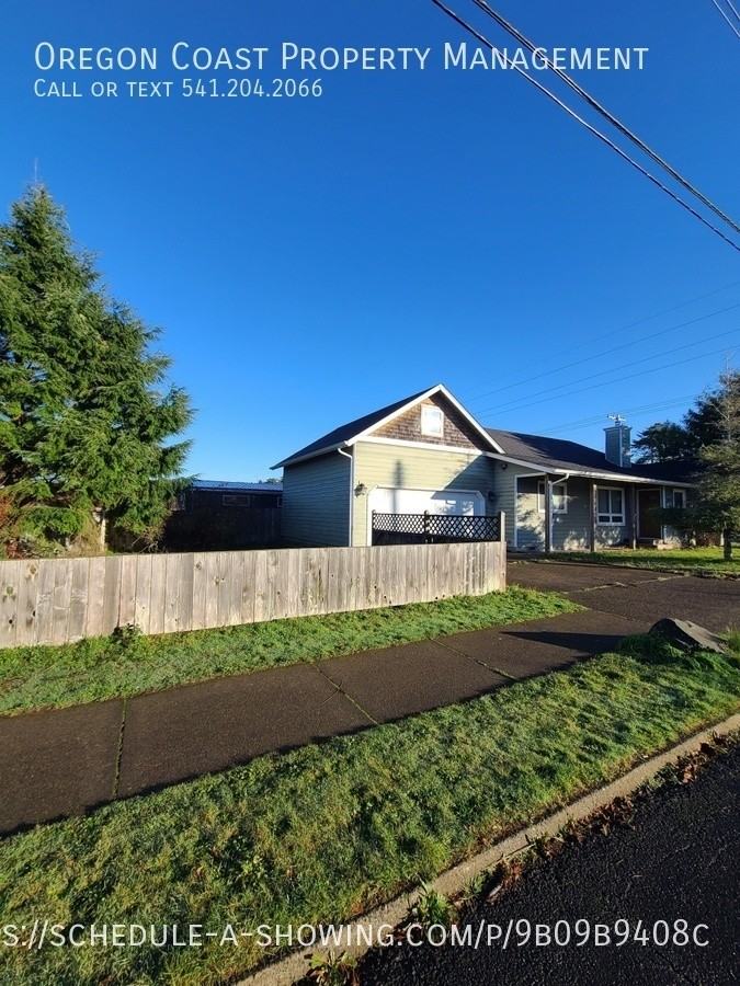 535 Ne 7th St - Photo 2 of 27