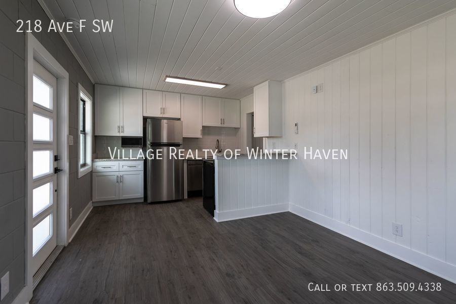 218 Avenue F Sw - Photo 3 of 28