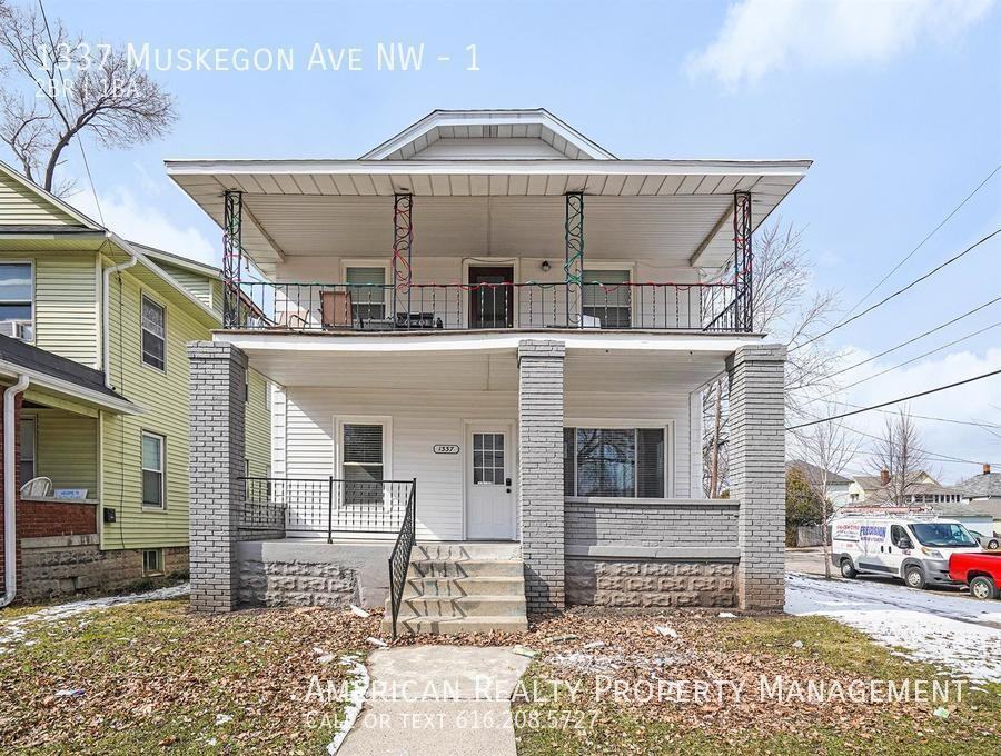 1337 Muskegon Ave Nw #1