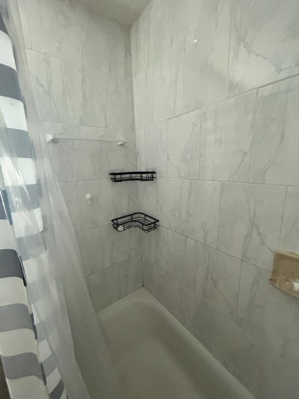 2110 Irene St - Photo 3 of 5