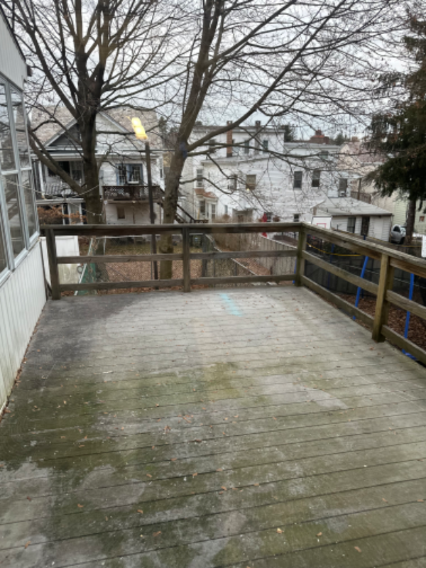 1742 W Norwegian St - Photo 3 of 10