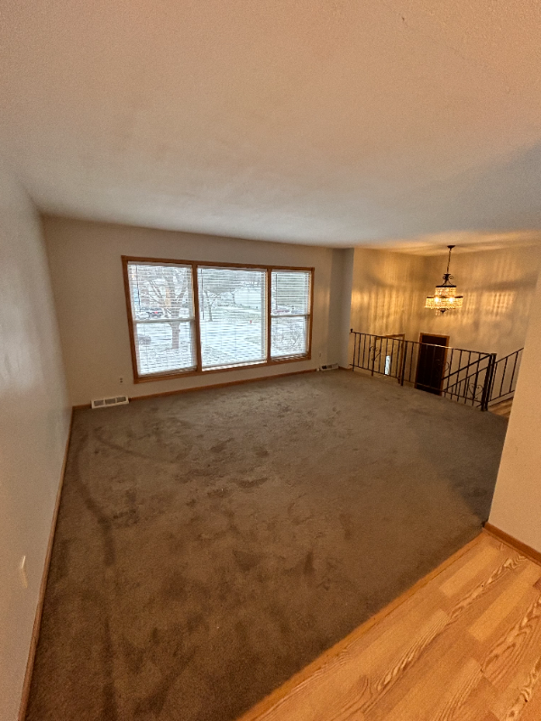 13612 69th Ave N - Photo 5 of 19