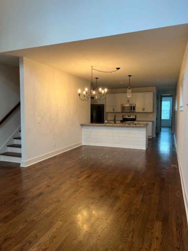 3221B Lincoln Ave - Photo 3 of 25